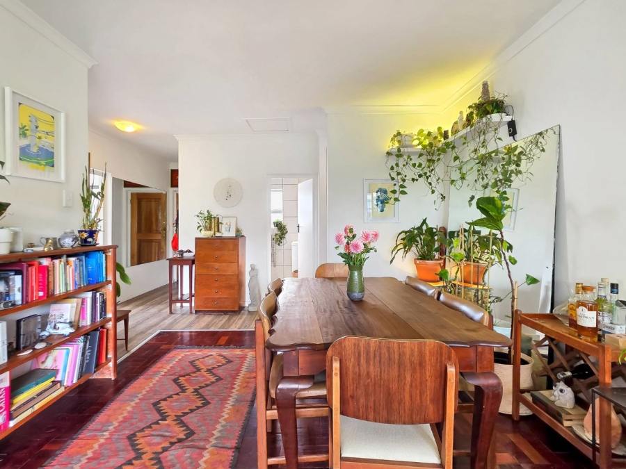 2 Bedroom Property for Sale in Sea Point Western Cape